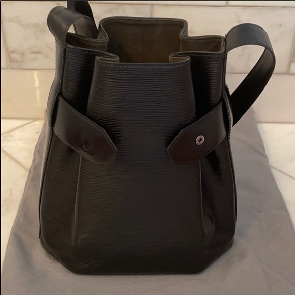 Vintage 1992 Louis Vuitton Leather Bucket Bag - Picture 3 of 11